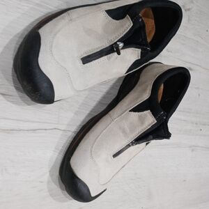 Lands' End Men's Black and Cream Zip Sneakers